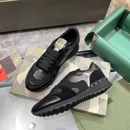 V - SNEAKERS