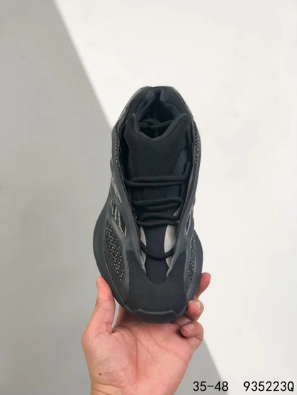Y - SNEAKERS
