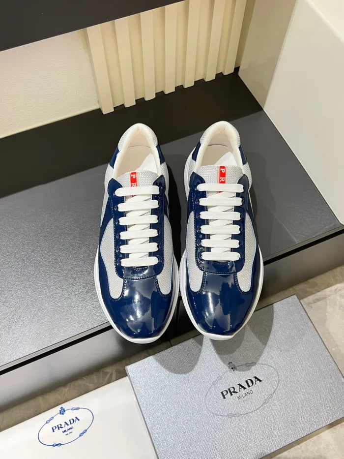 P - SNEAKERS