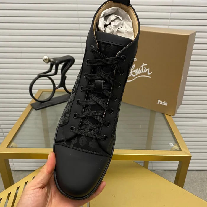 C - SNEAKERS