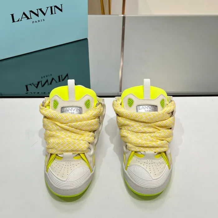 L - SNEAKERS