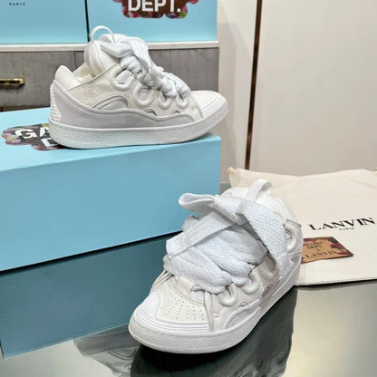 L - SNEAKERS