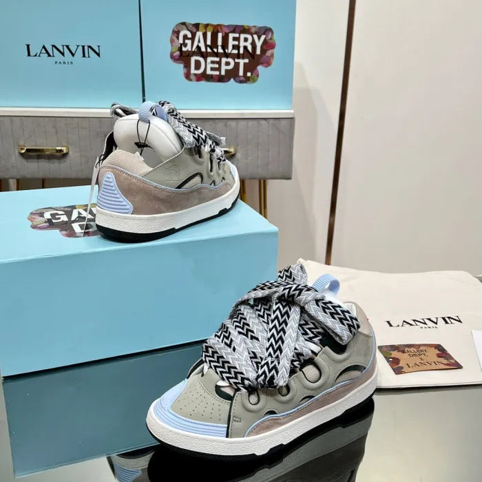L - SNEAKERS