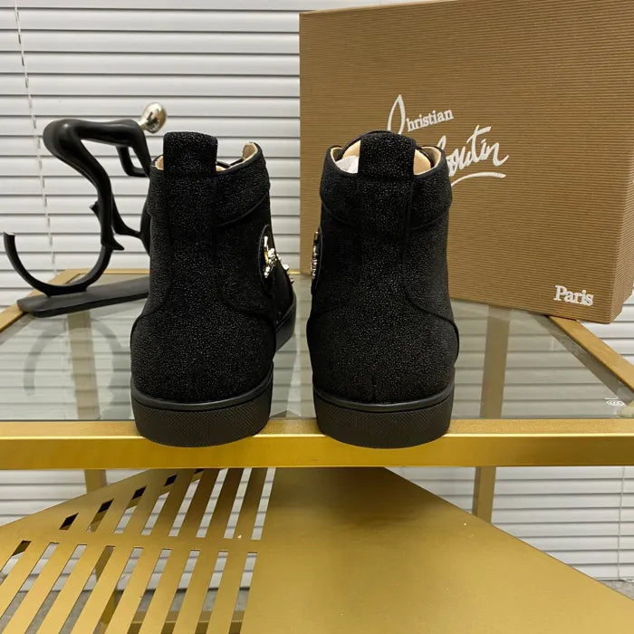 A - SNEAKERS