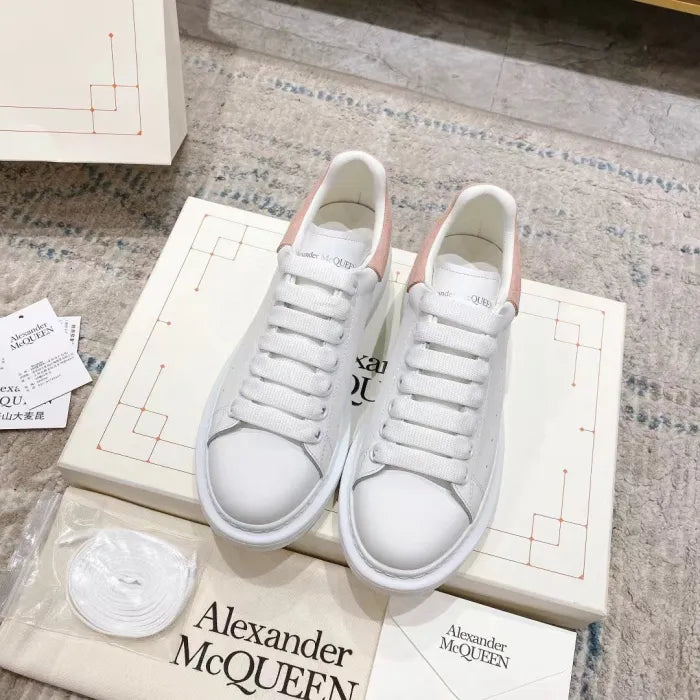 A - SNEAKERS
