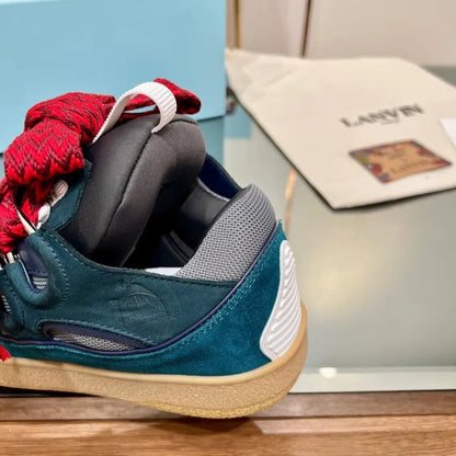 L - SNEAKERS