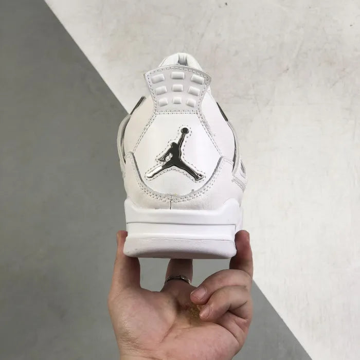 N - SNEAKERS
