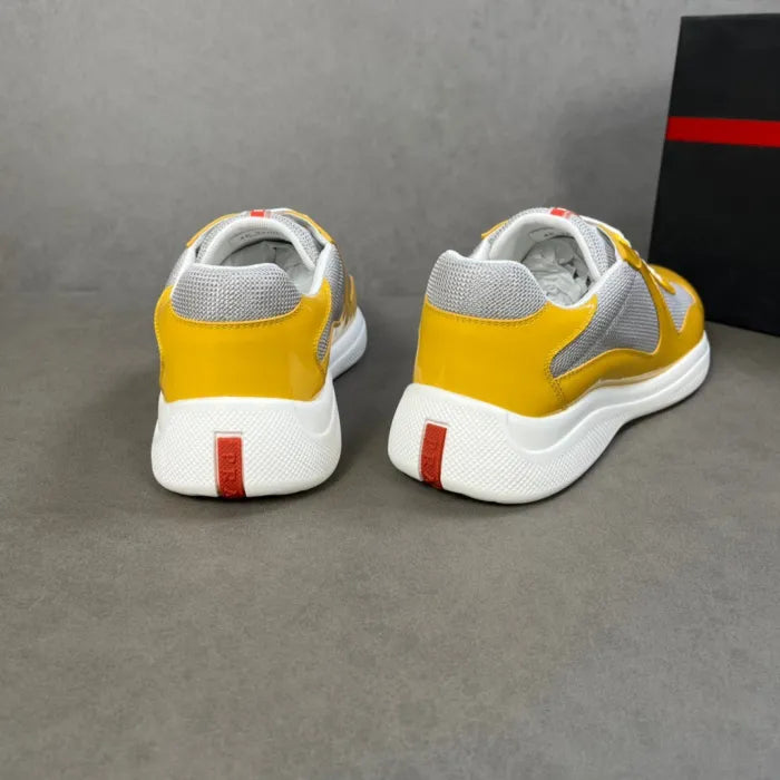 P - SNEAKERS