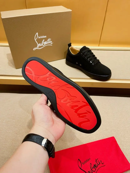 C - SNEAKERS