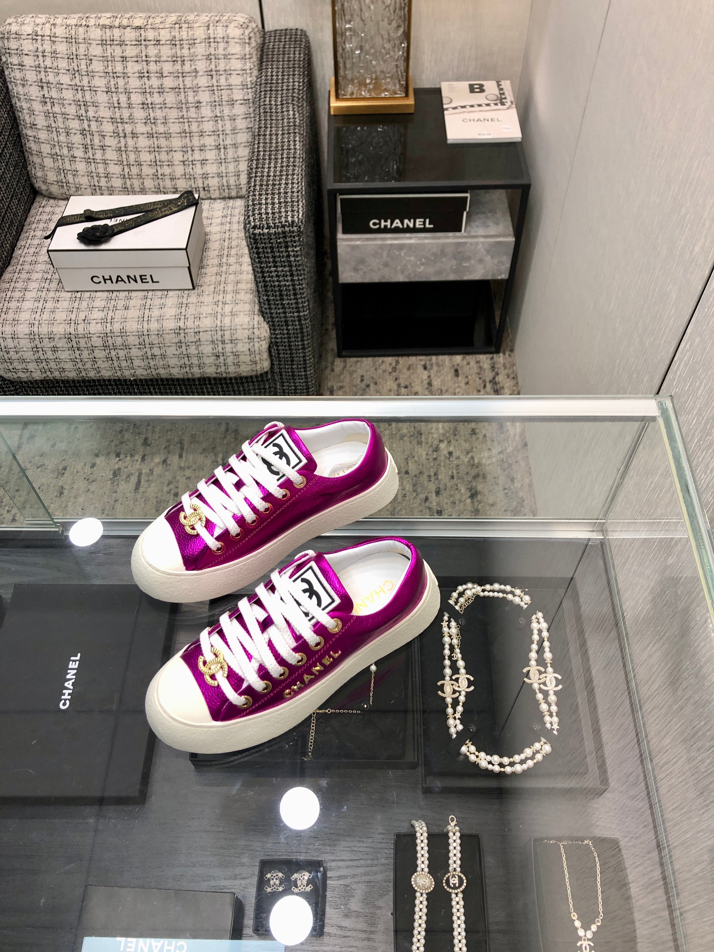 C-Sneakers