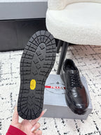P-Sneakers