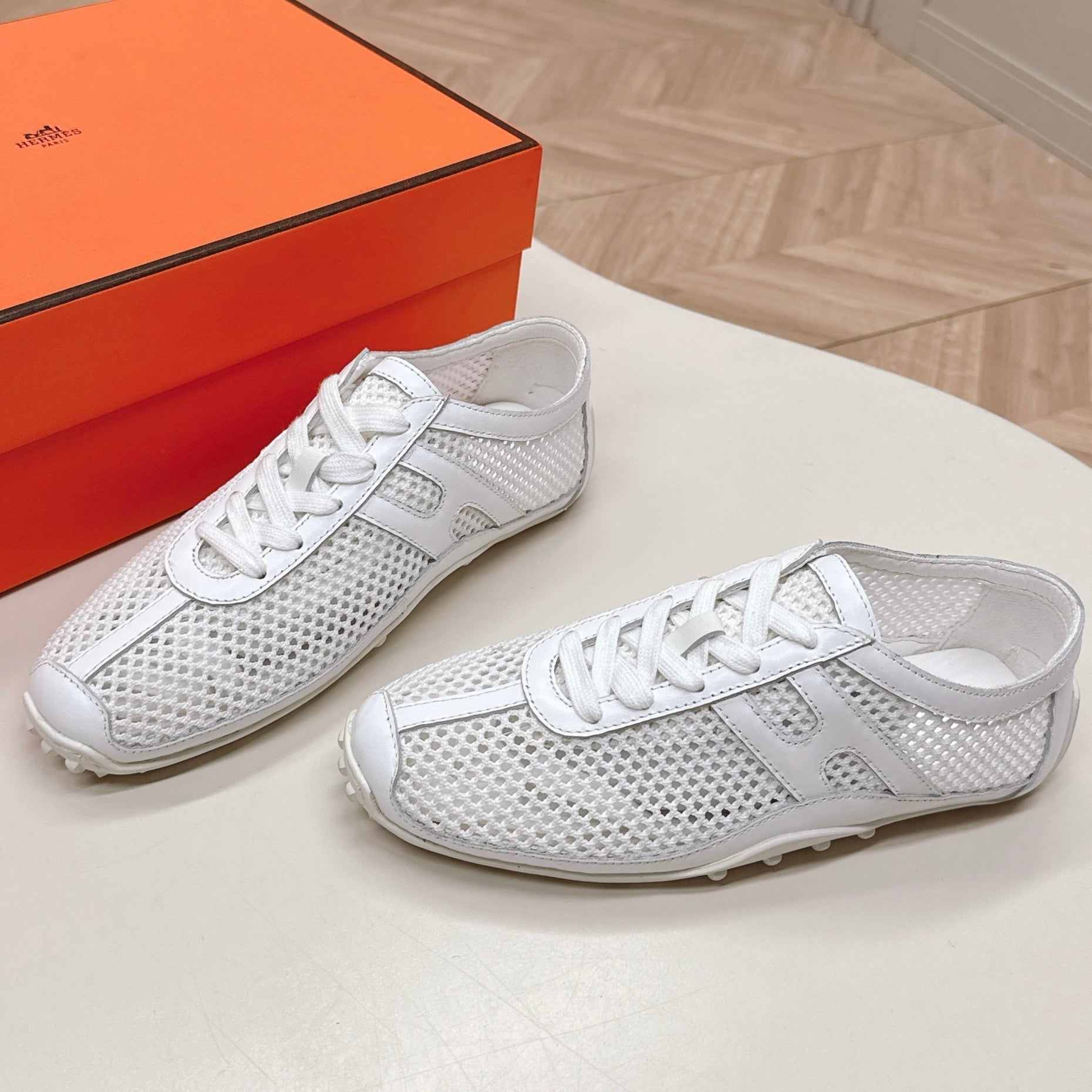 A-Sneakers
