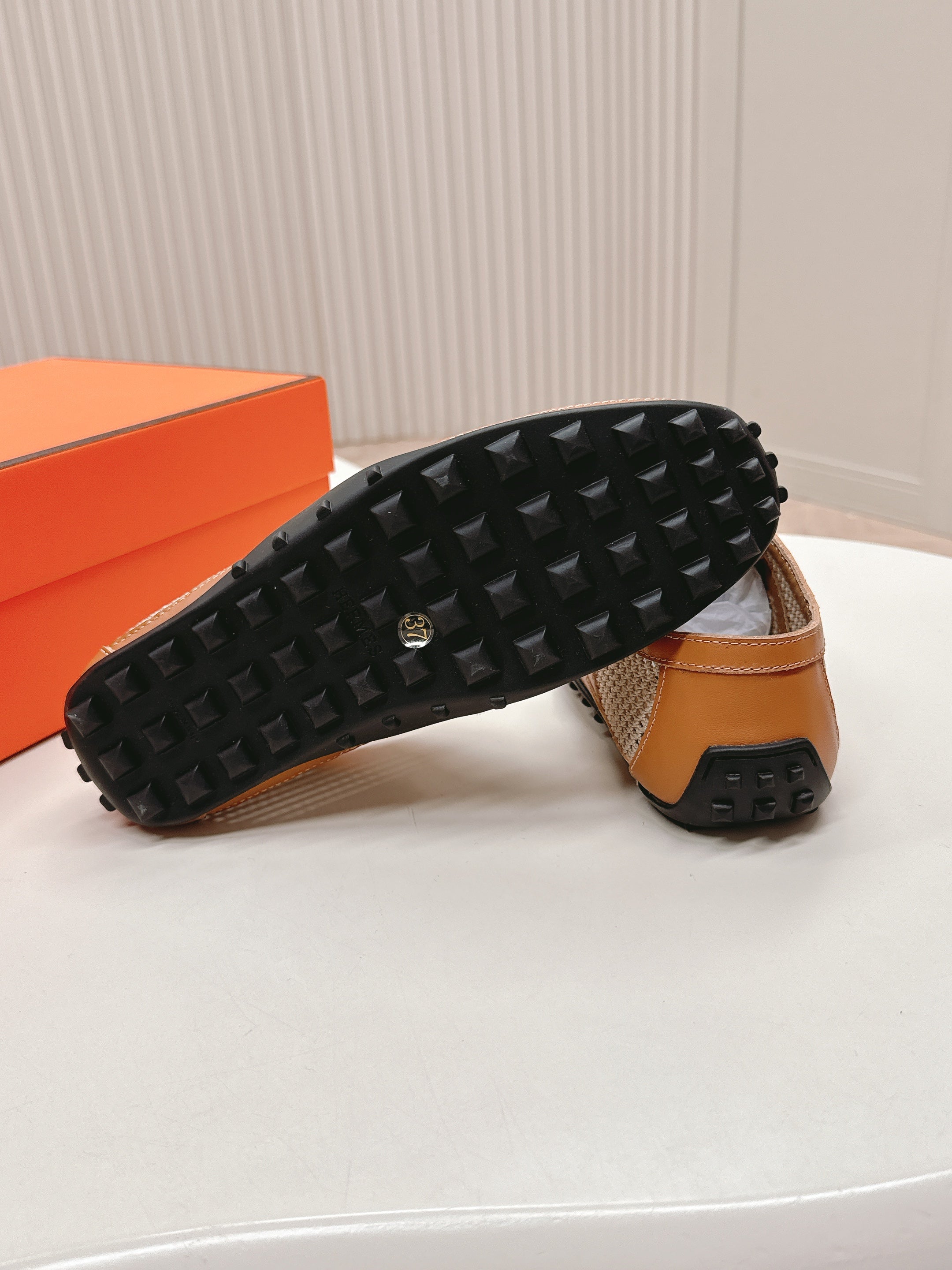 A-Sneakers
