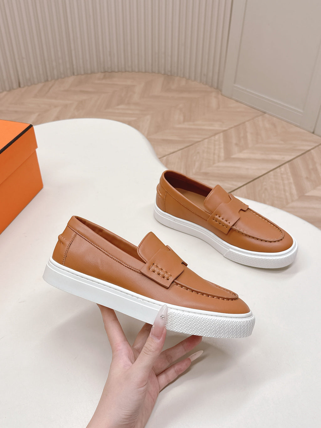 A-Sneakers