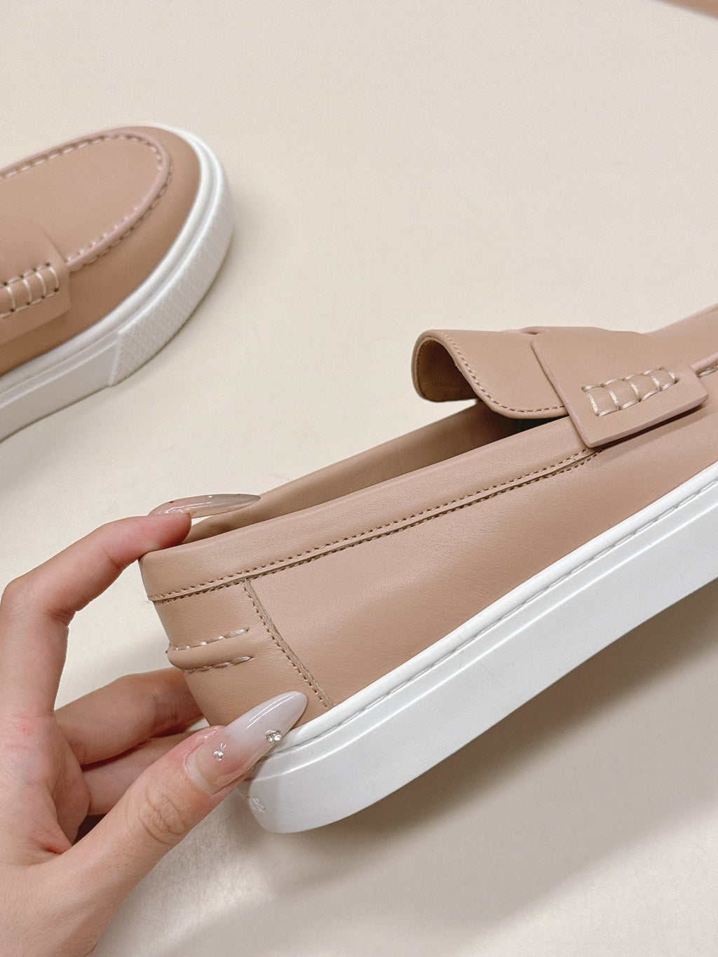 A-Sneakers