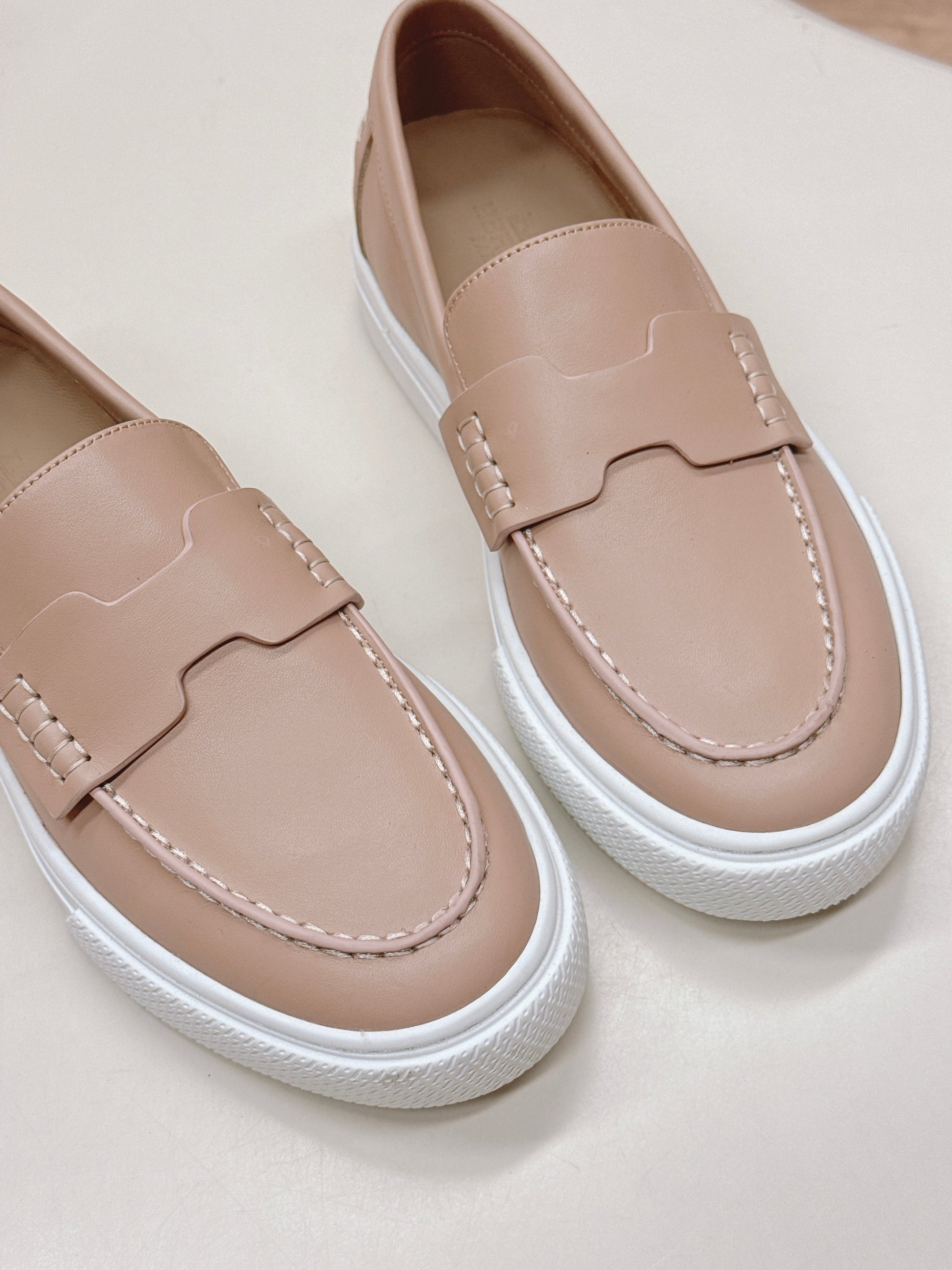 A-Sneakers