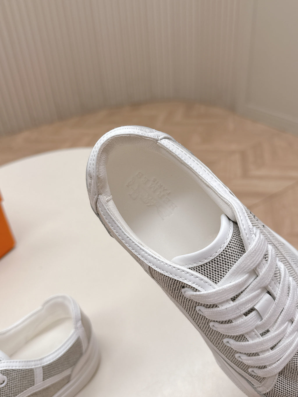 A-Sneakers