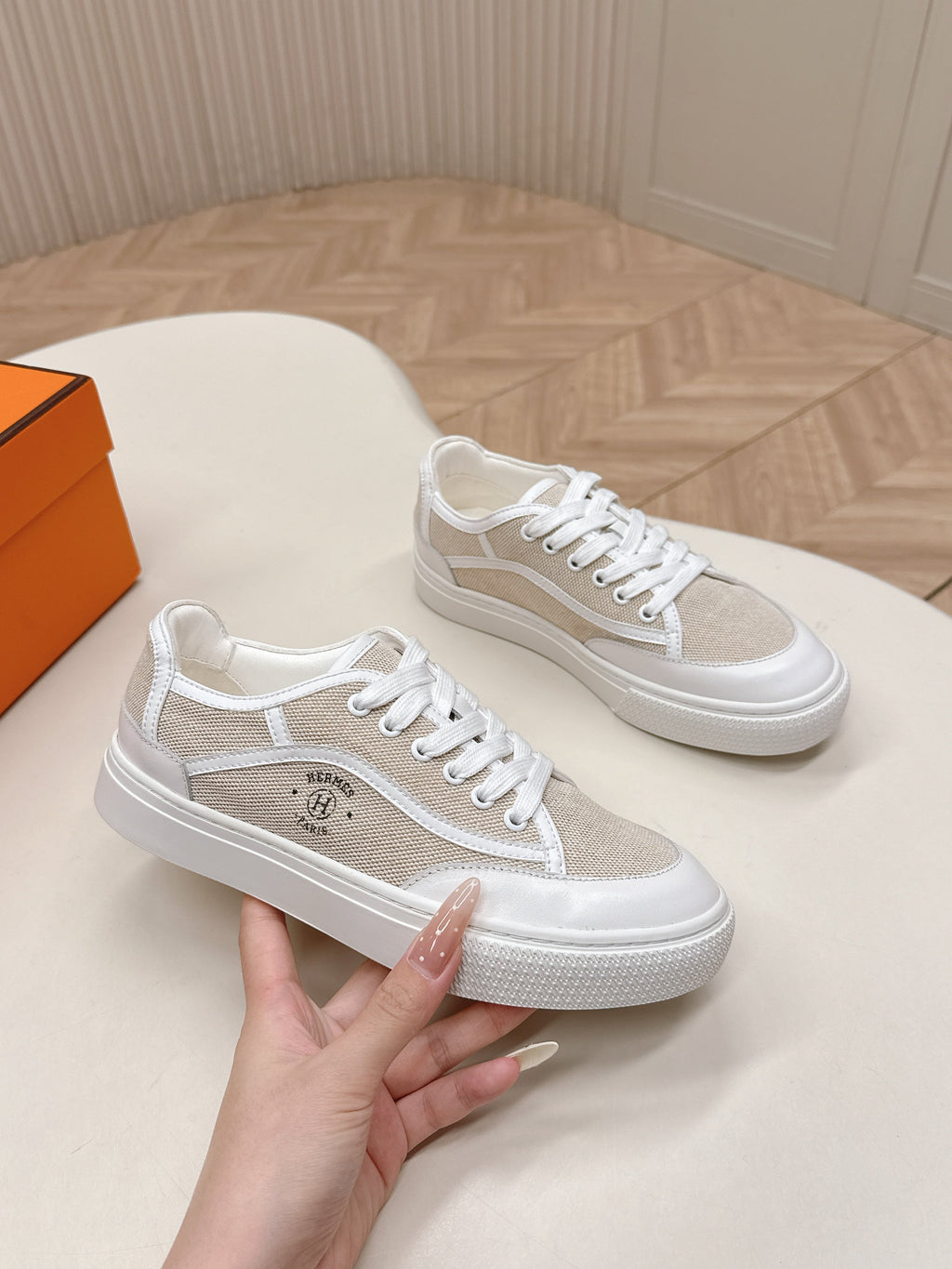 A-Sneakers
