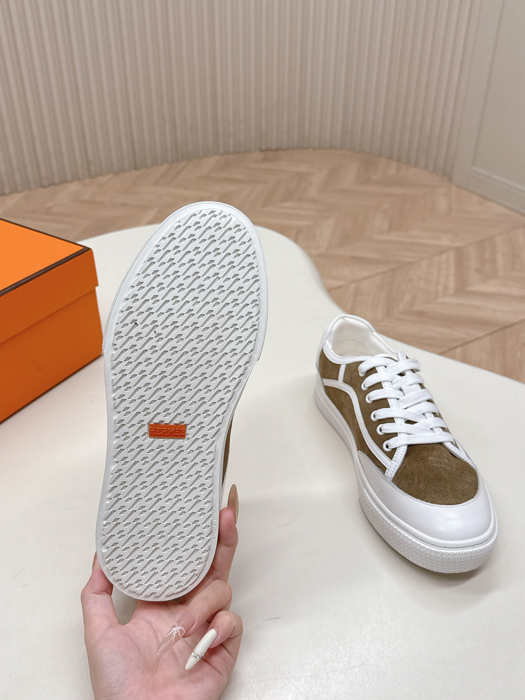 A-Sneakers