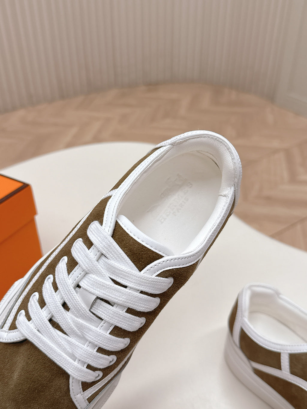 A-Sneakers