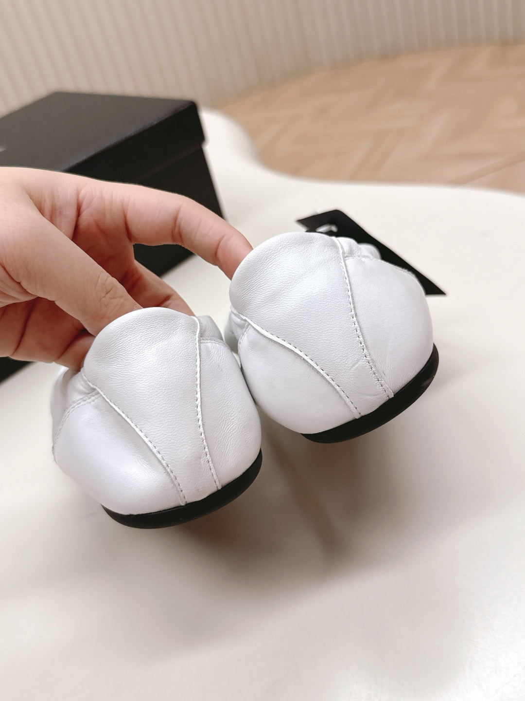 P-Sneakers