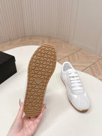 P-Sneakers