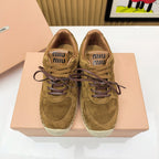 M-Sneakers