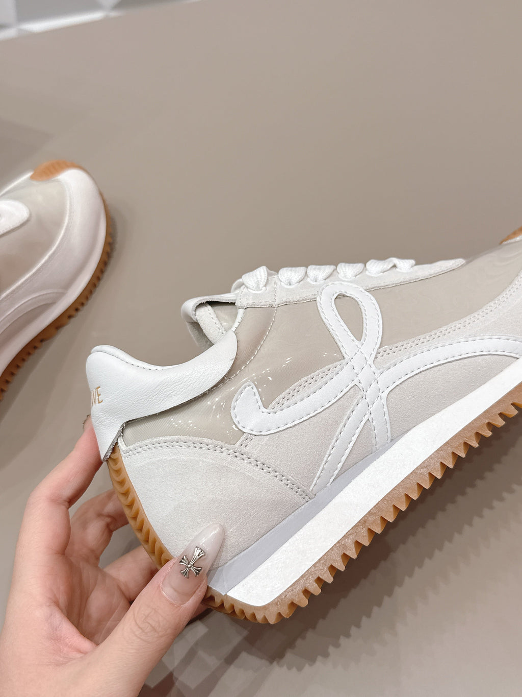 L2-Sneakers