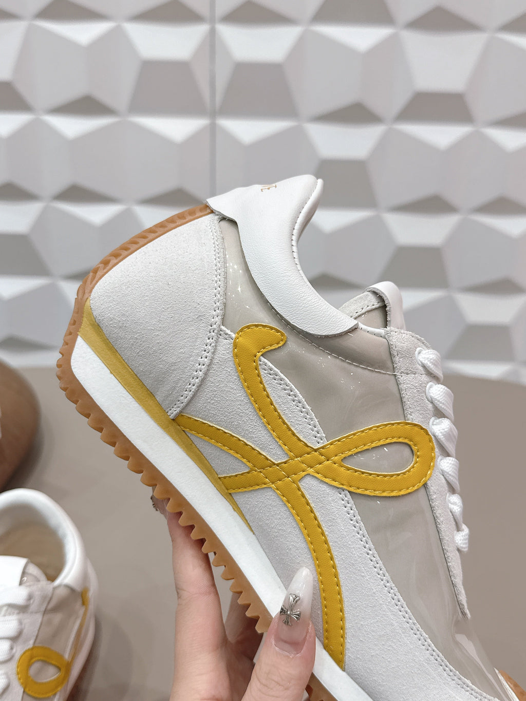 L2-Sneakers