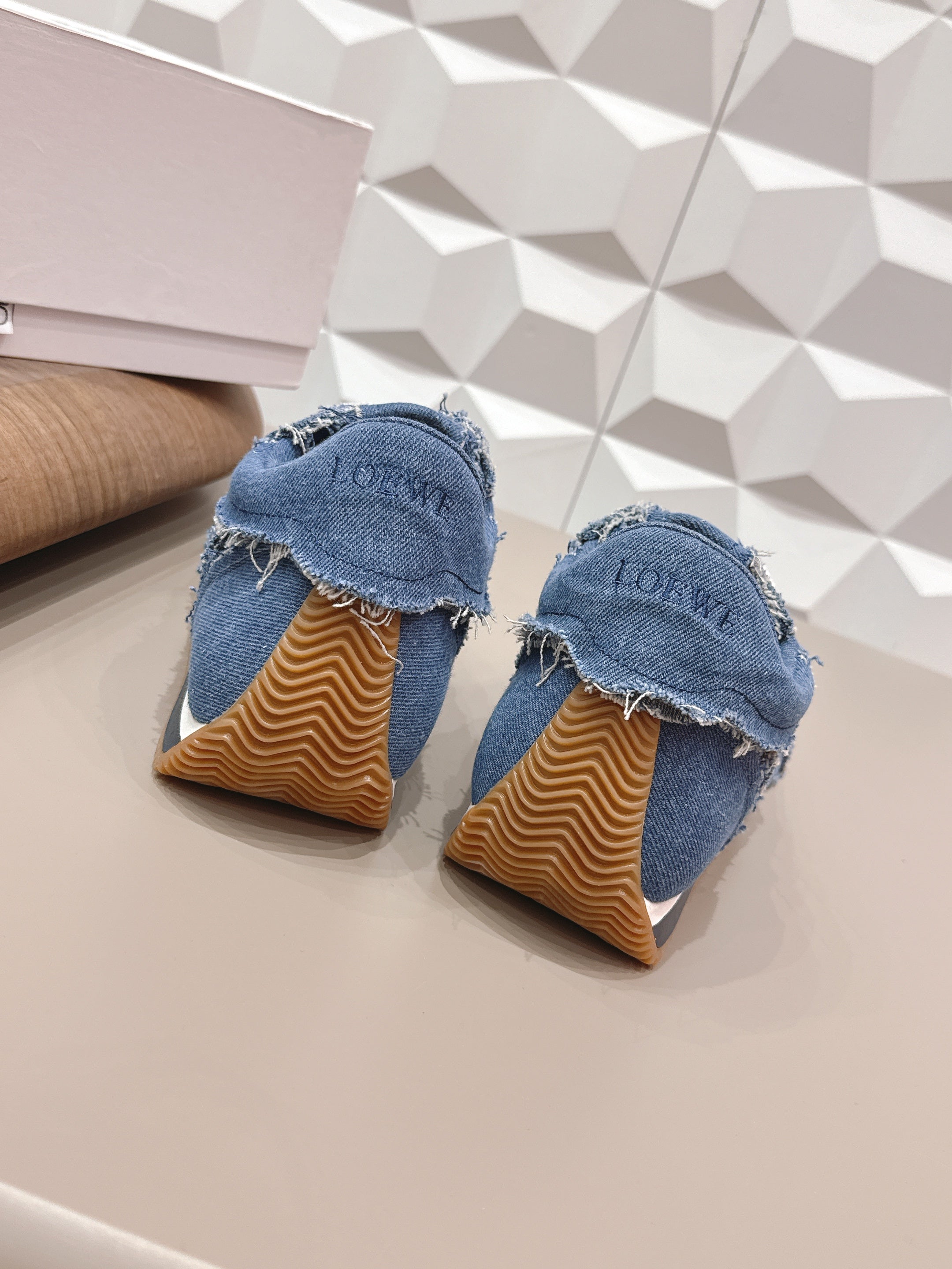 L2-Sneakers