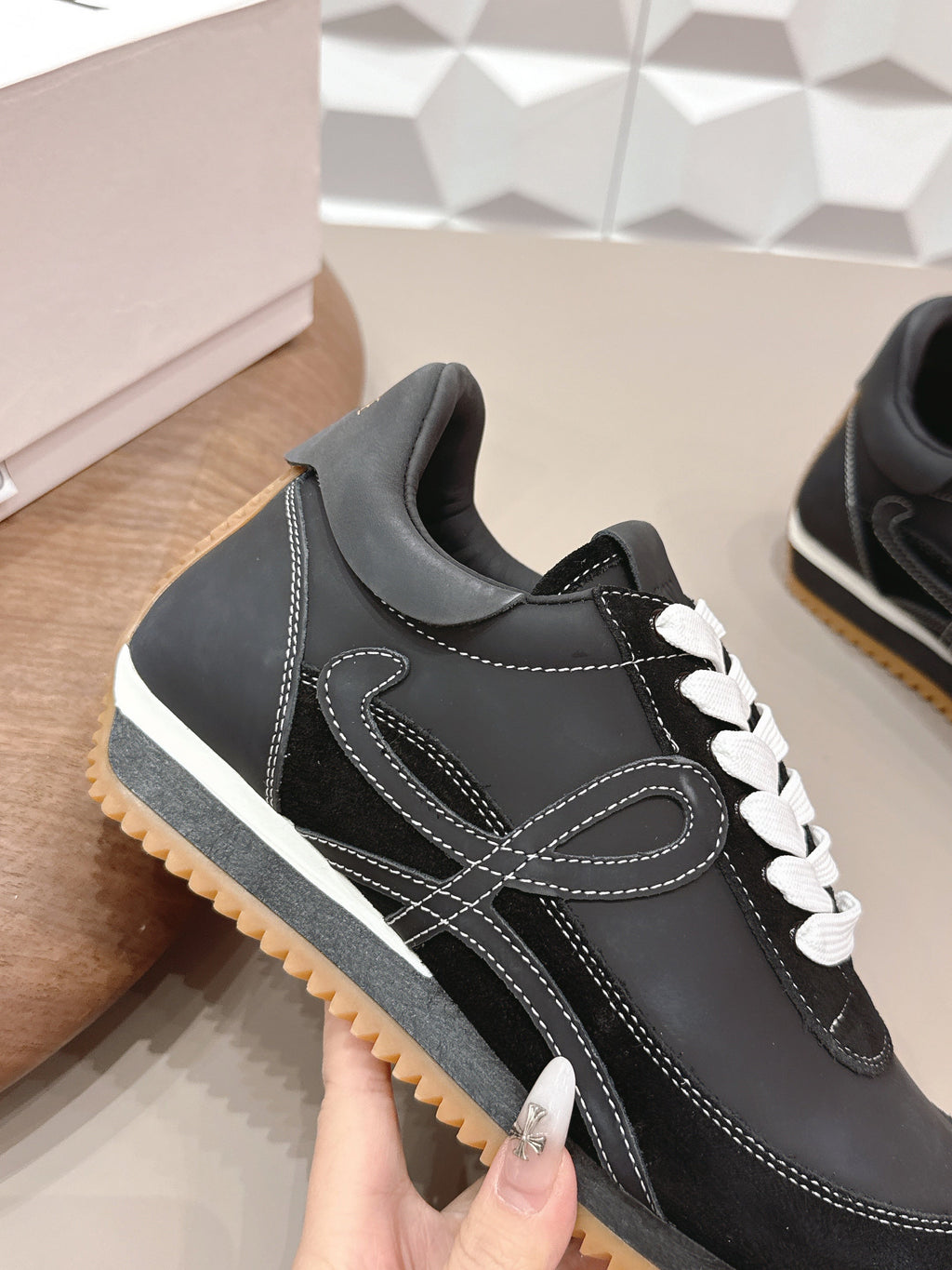 L2-Sneakers