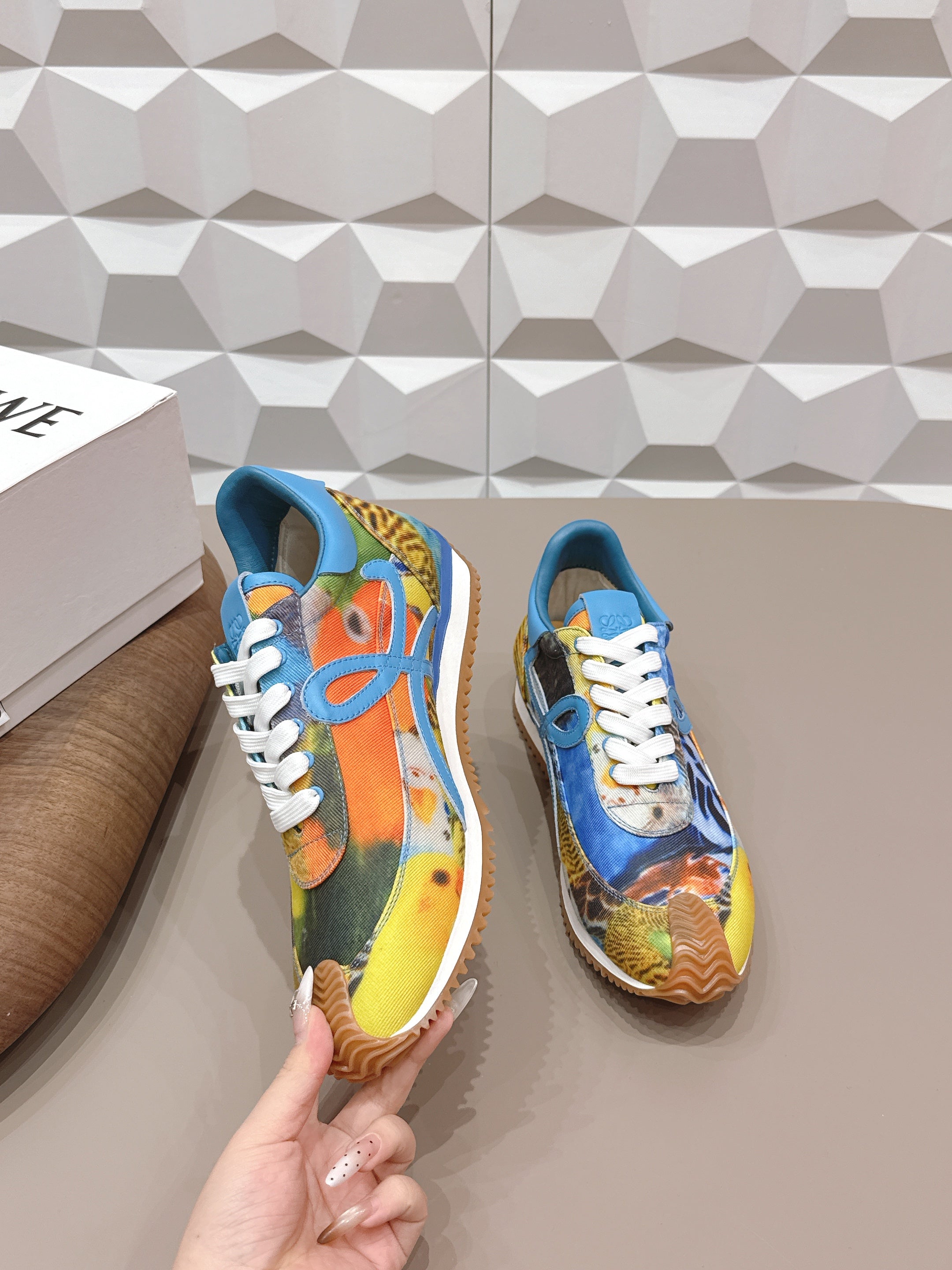L2-Sneakers