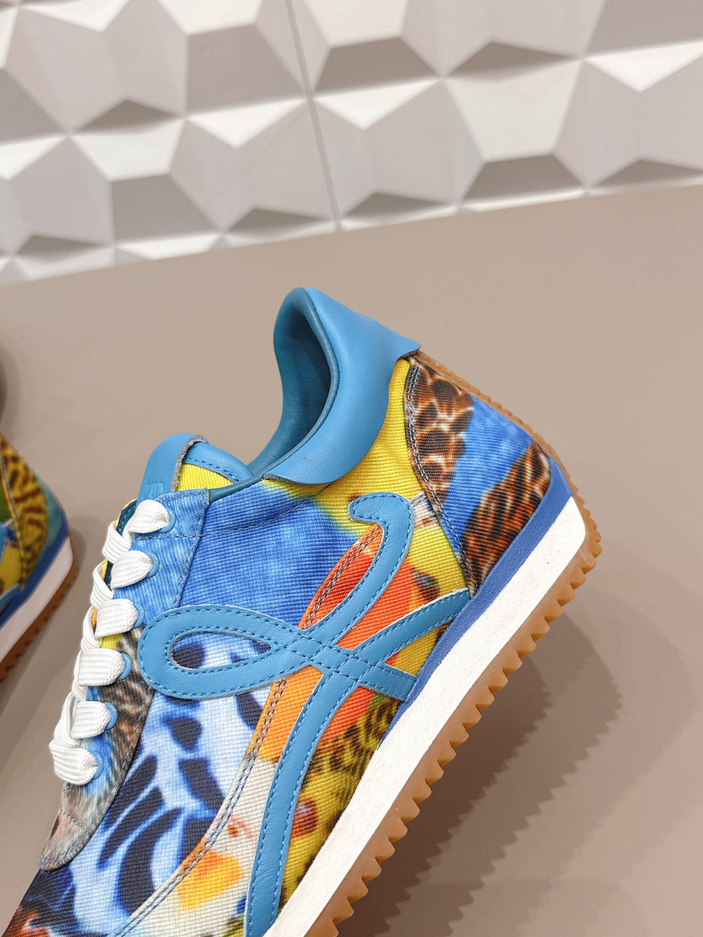 L2-Sneakers