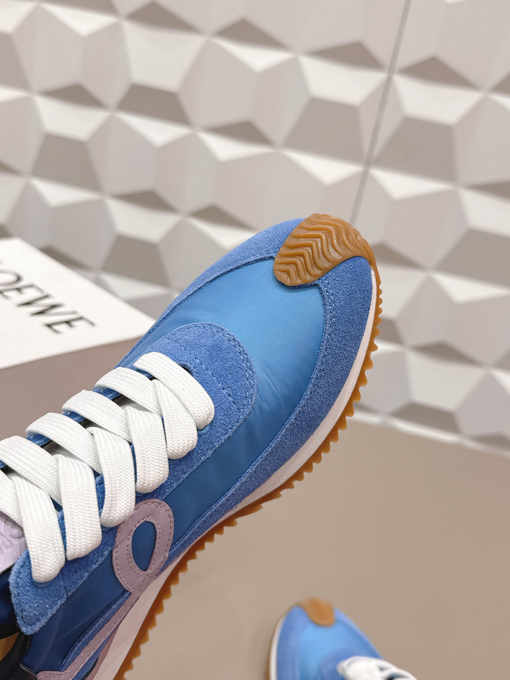 L2-Sneakers