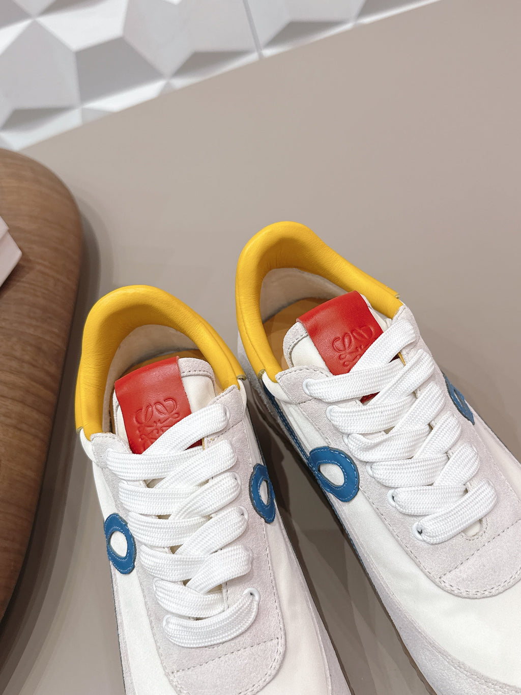 L2-Sneakers
