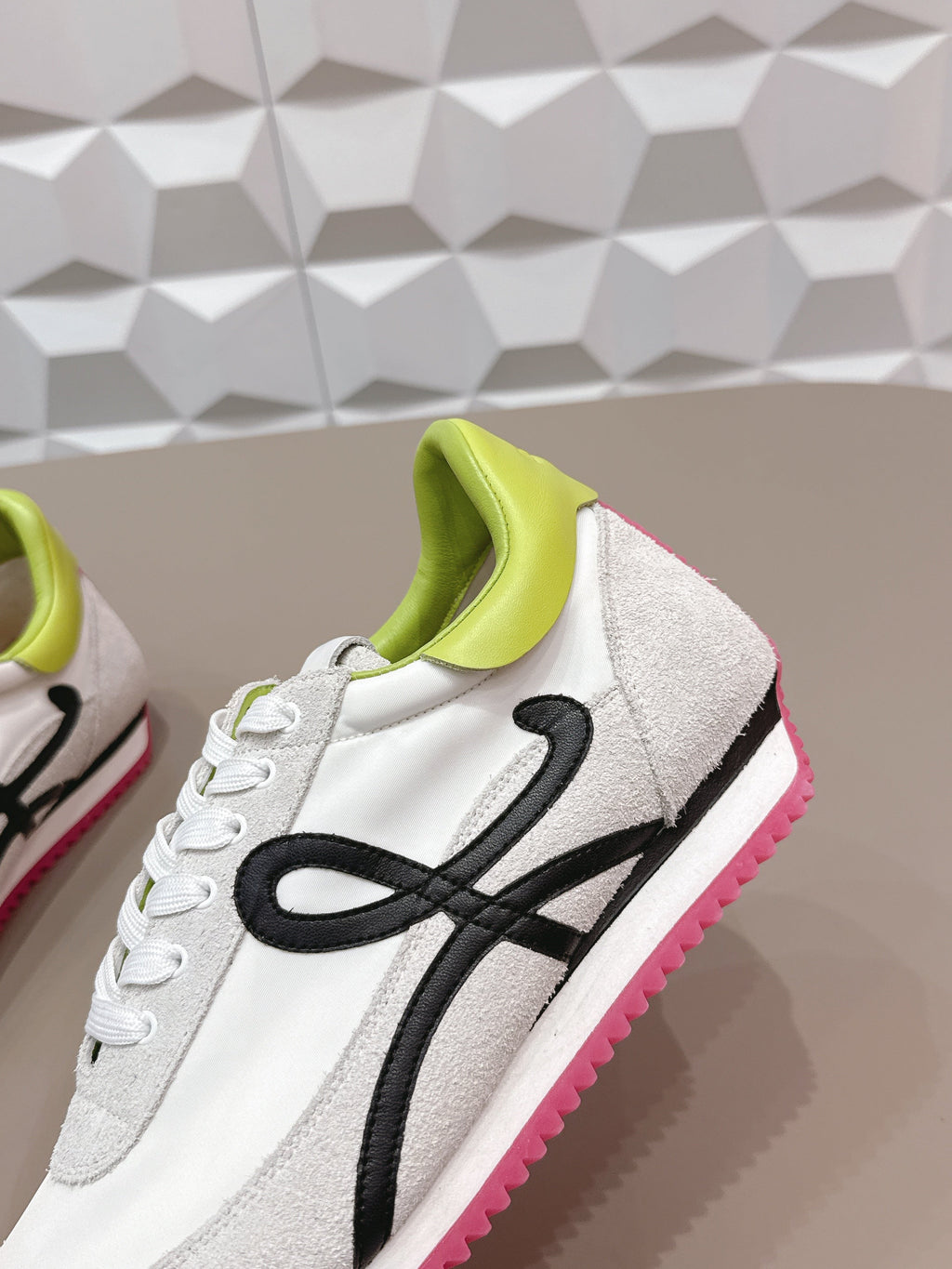 L2-Sneakers