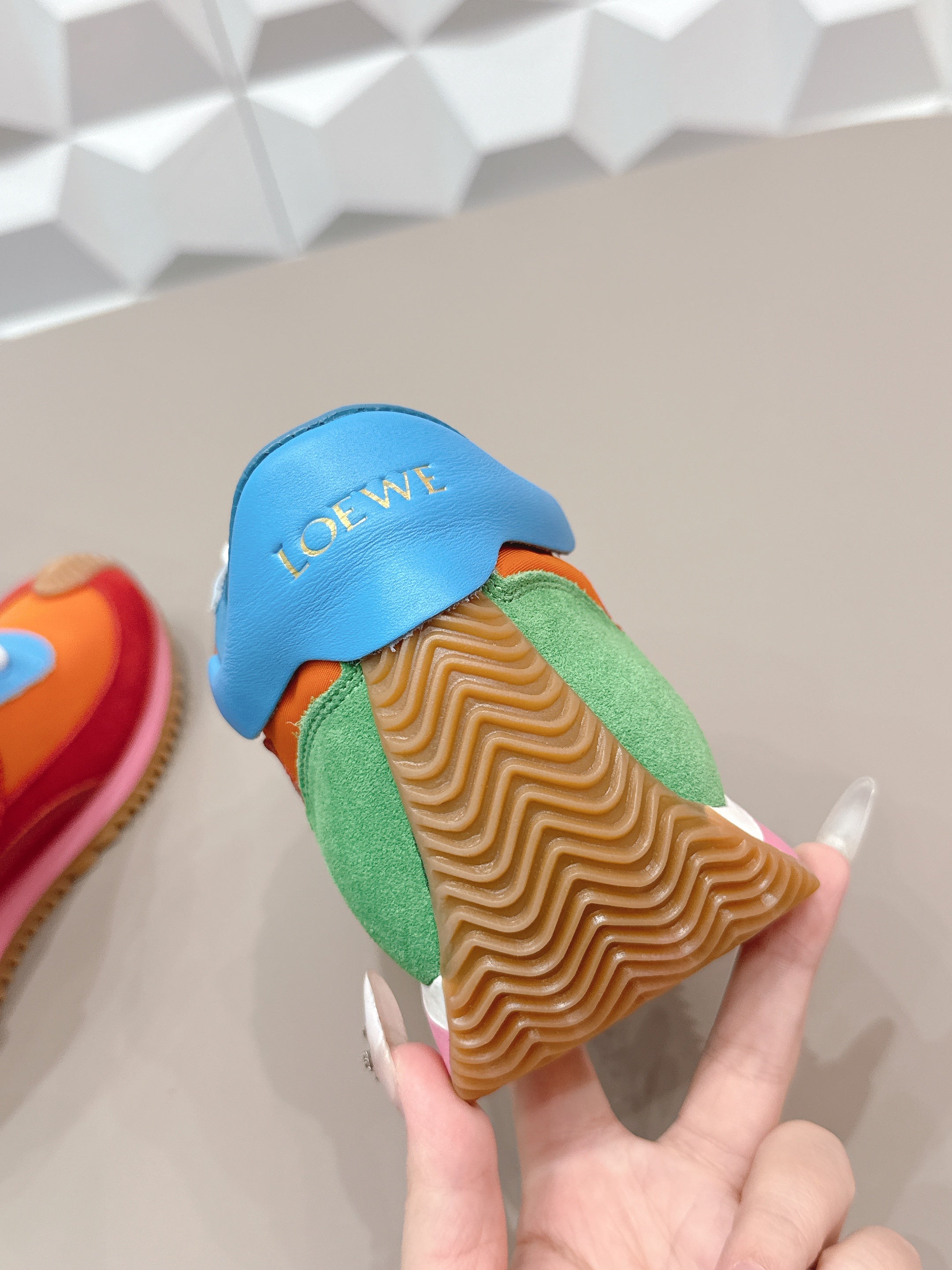 L2-Sneakers