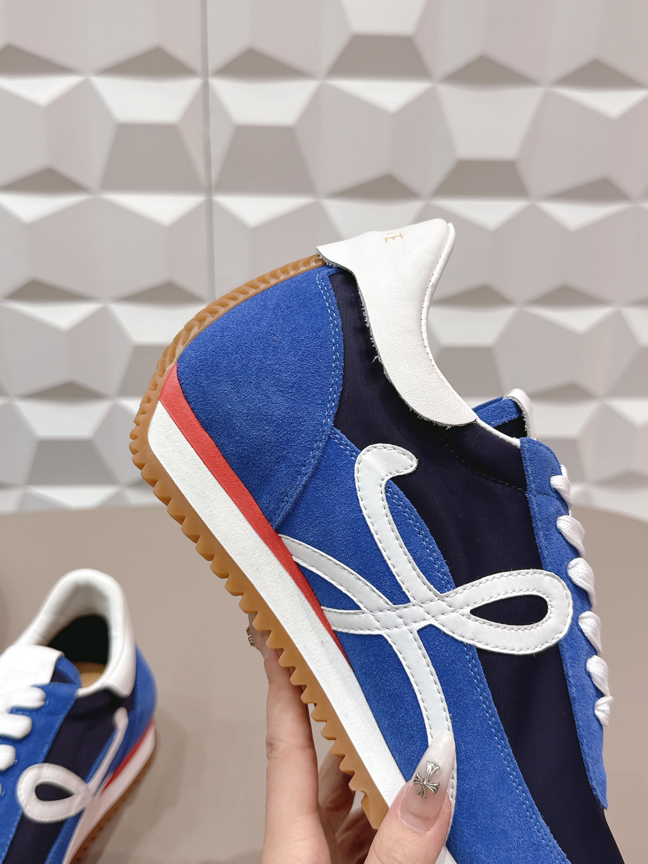 L2-Sneakers