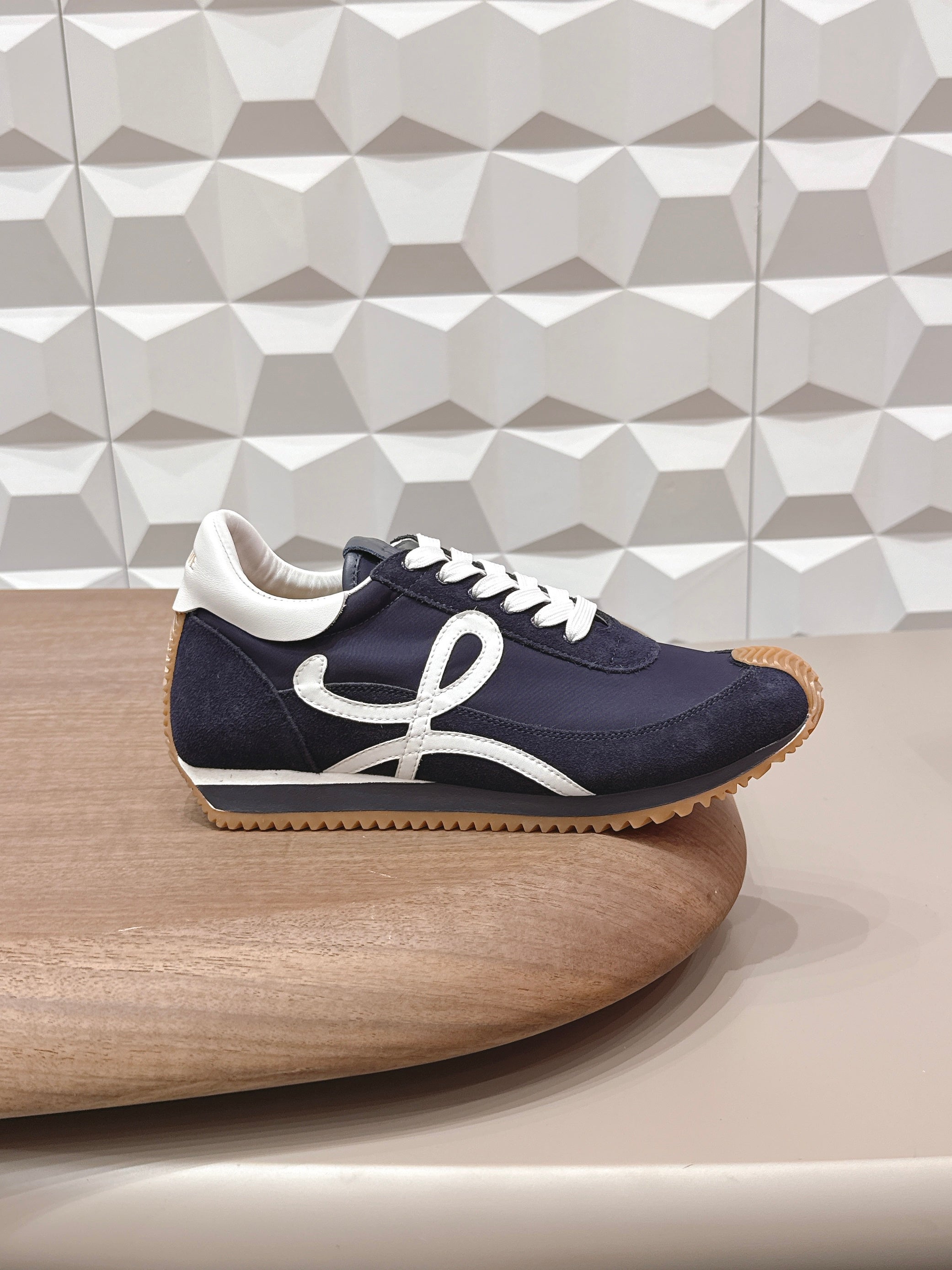 L2-Sneakers