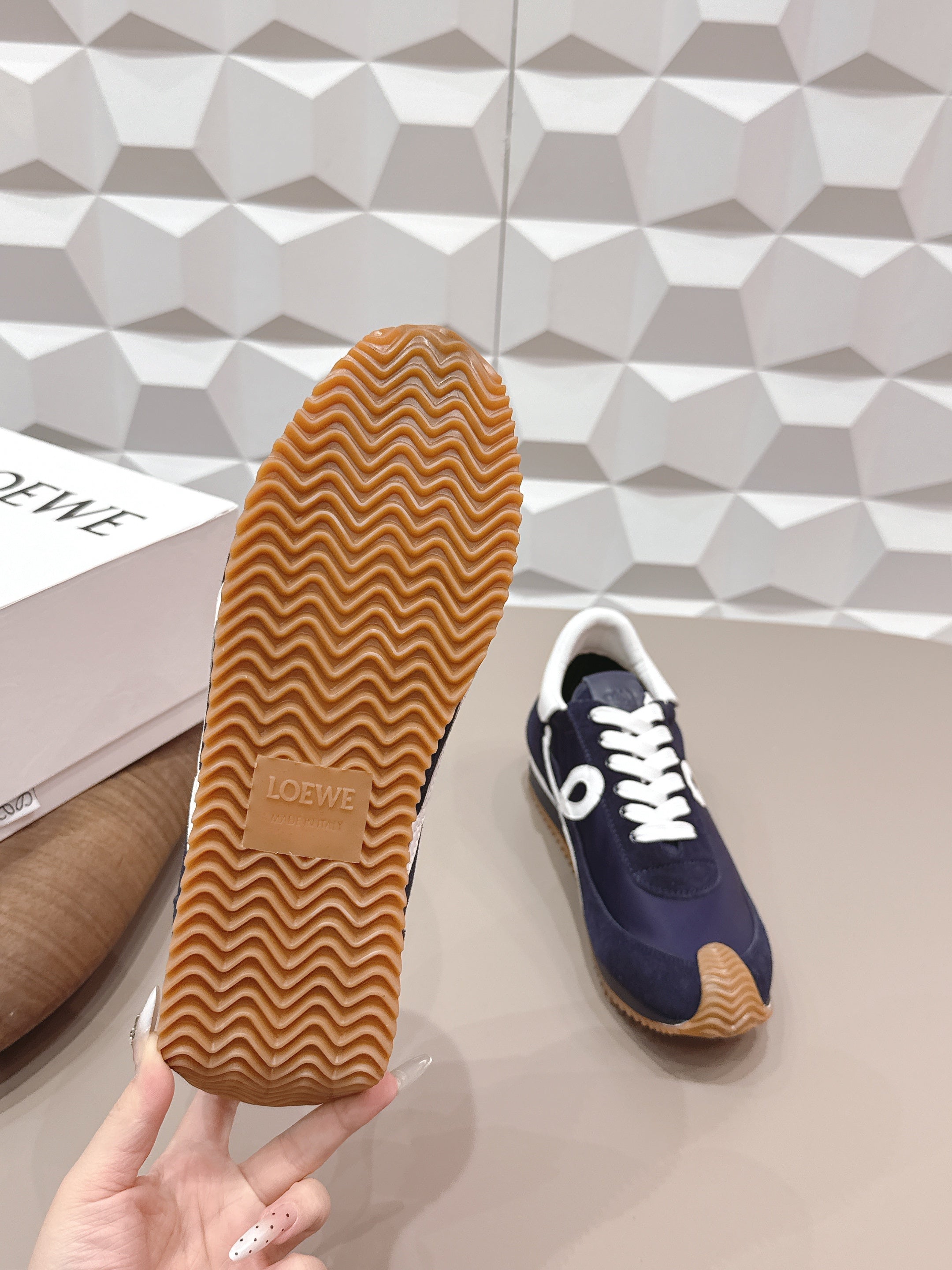 L2-Sneakers