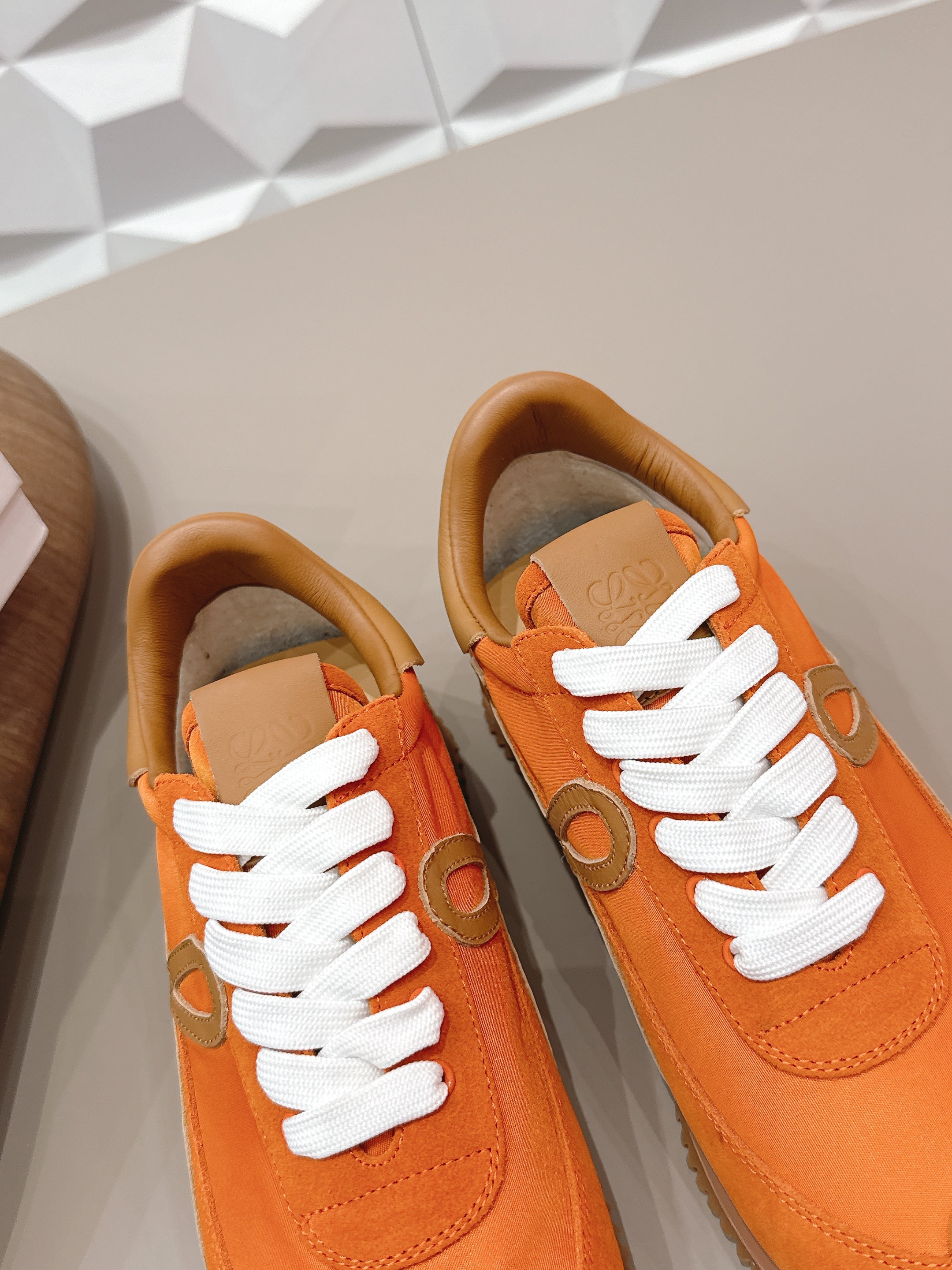 L2-Sneakers