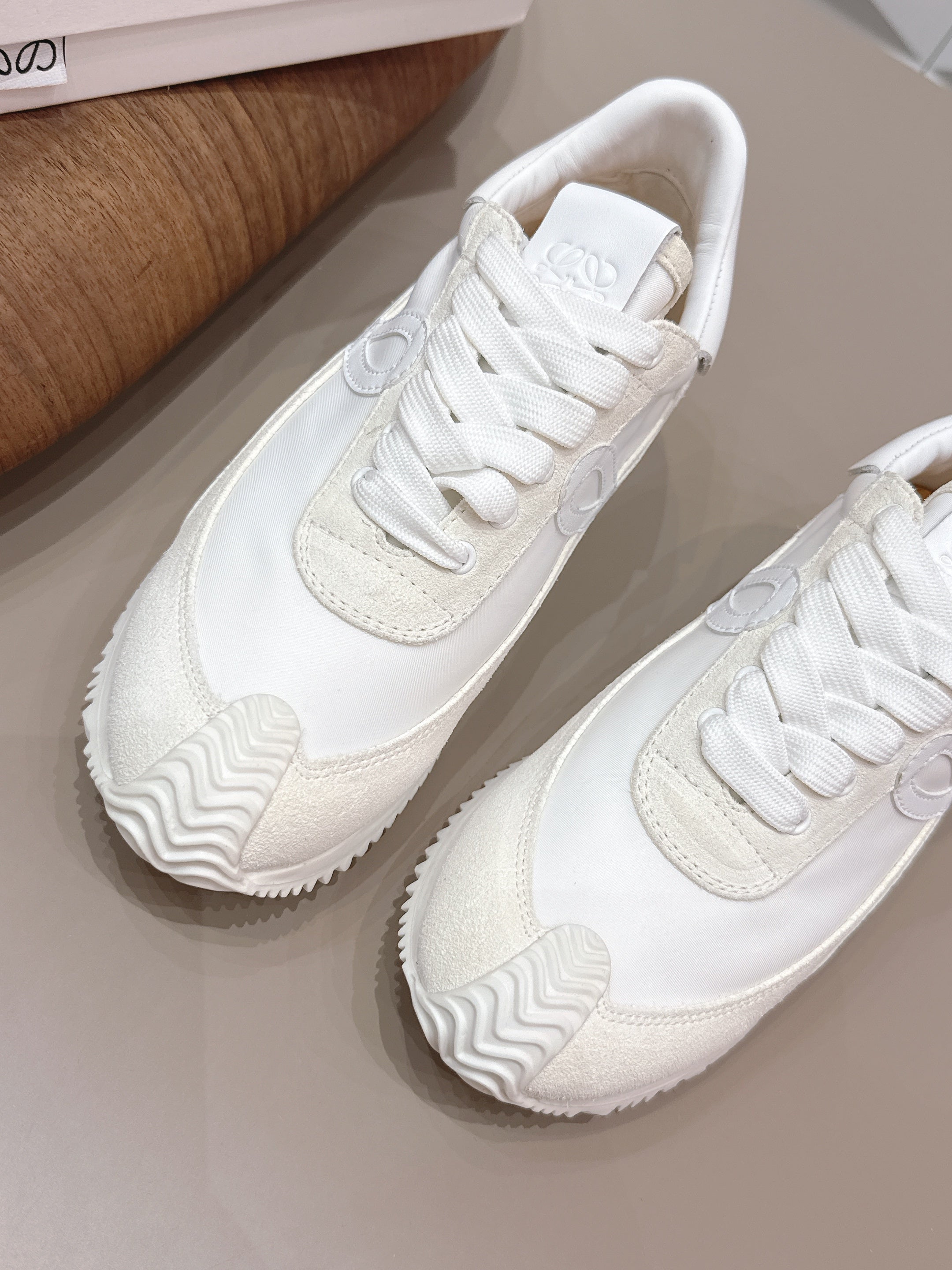 L2-Sneakers