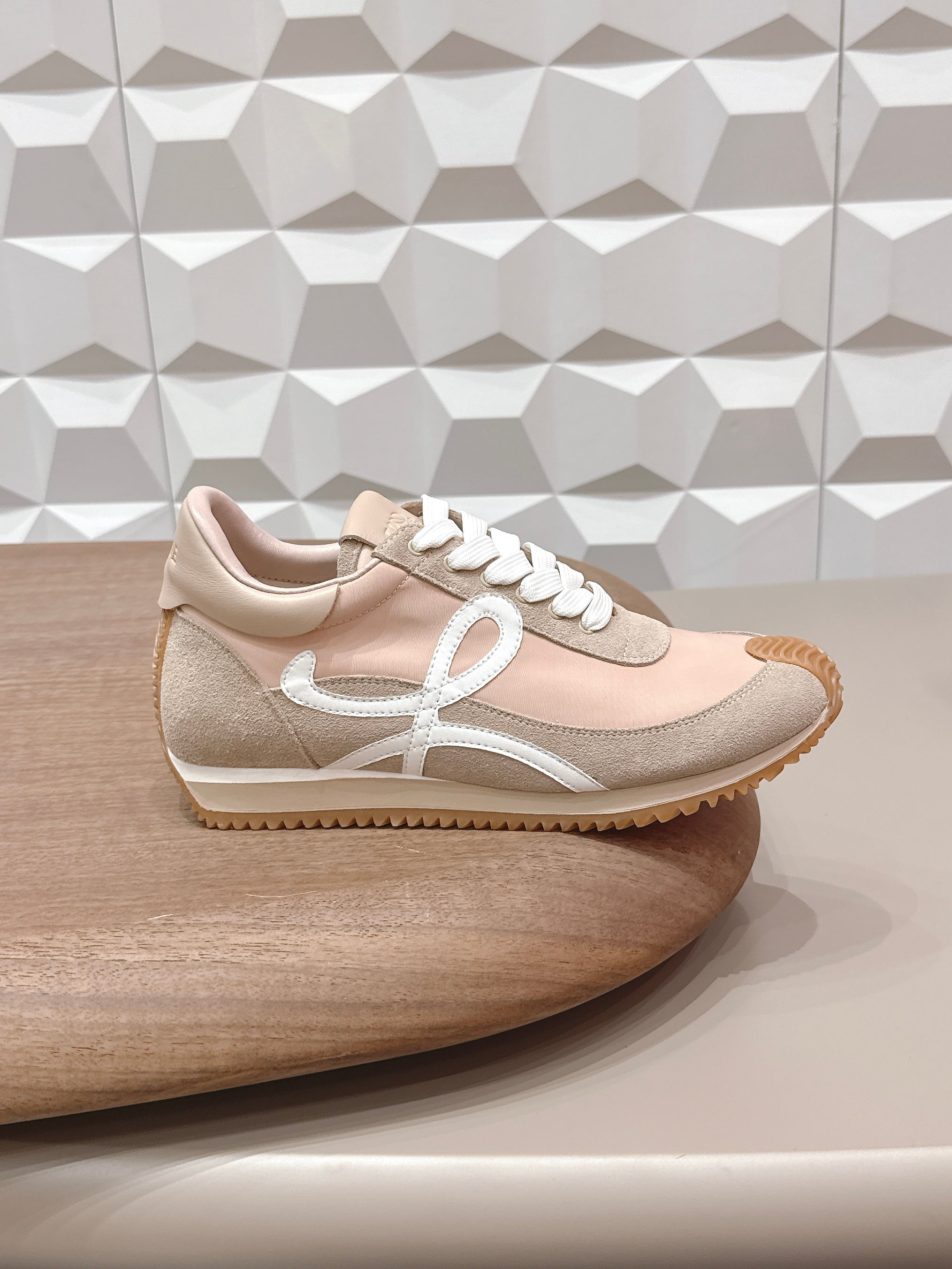 L2-Sneakers