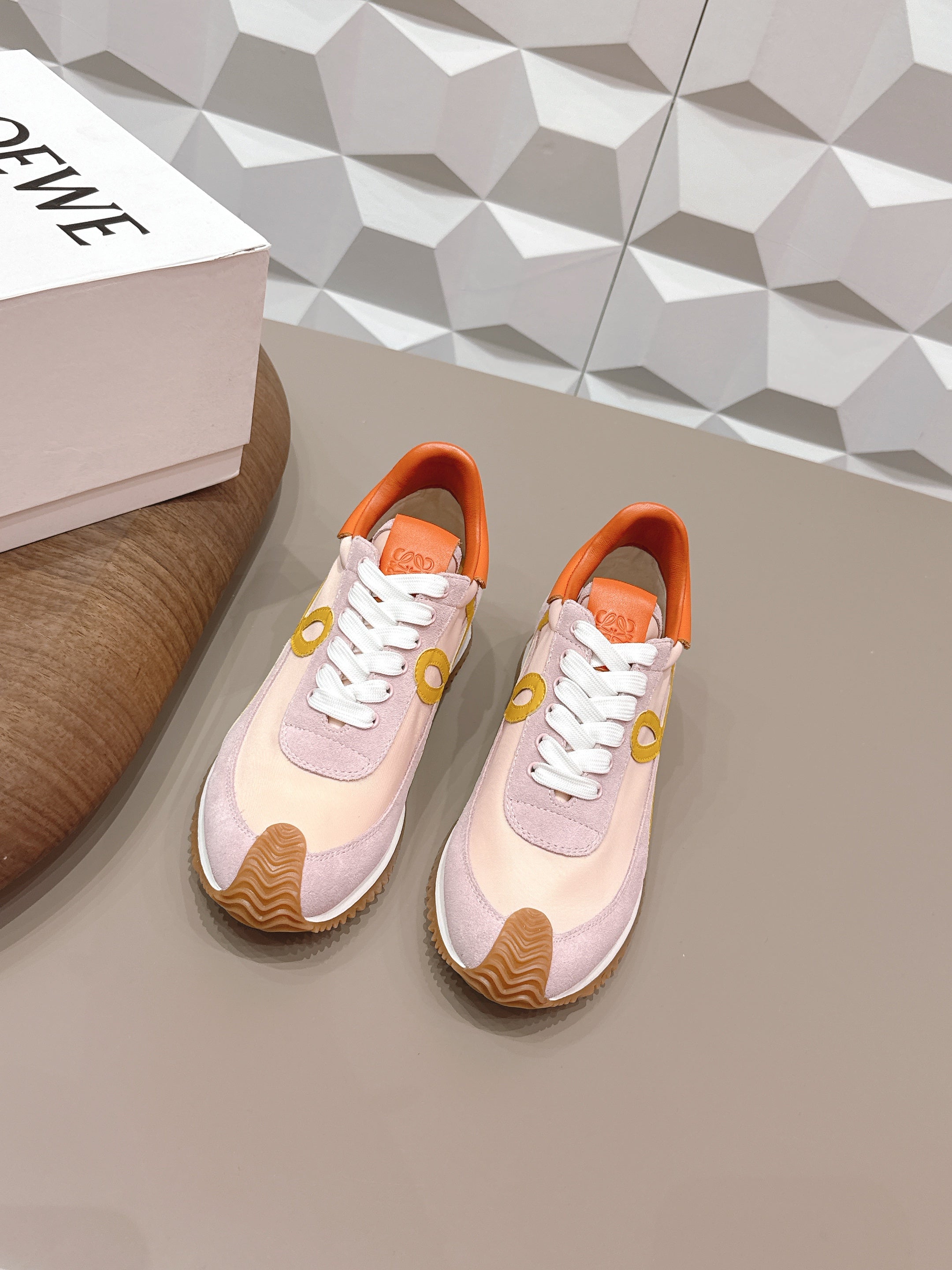 L2-Sneakers