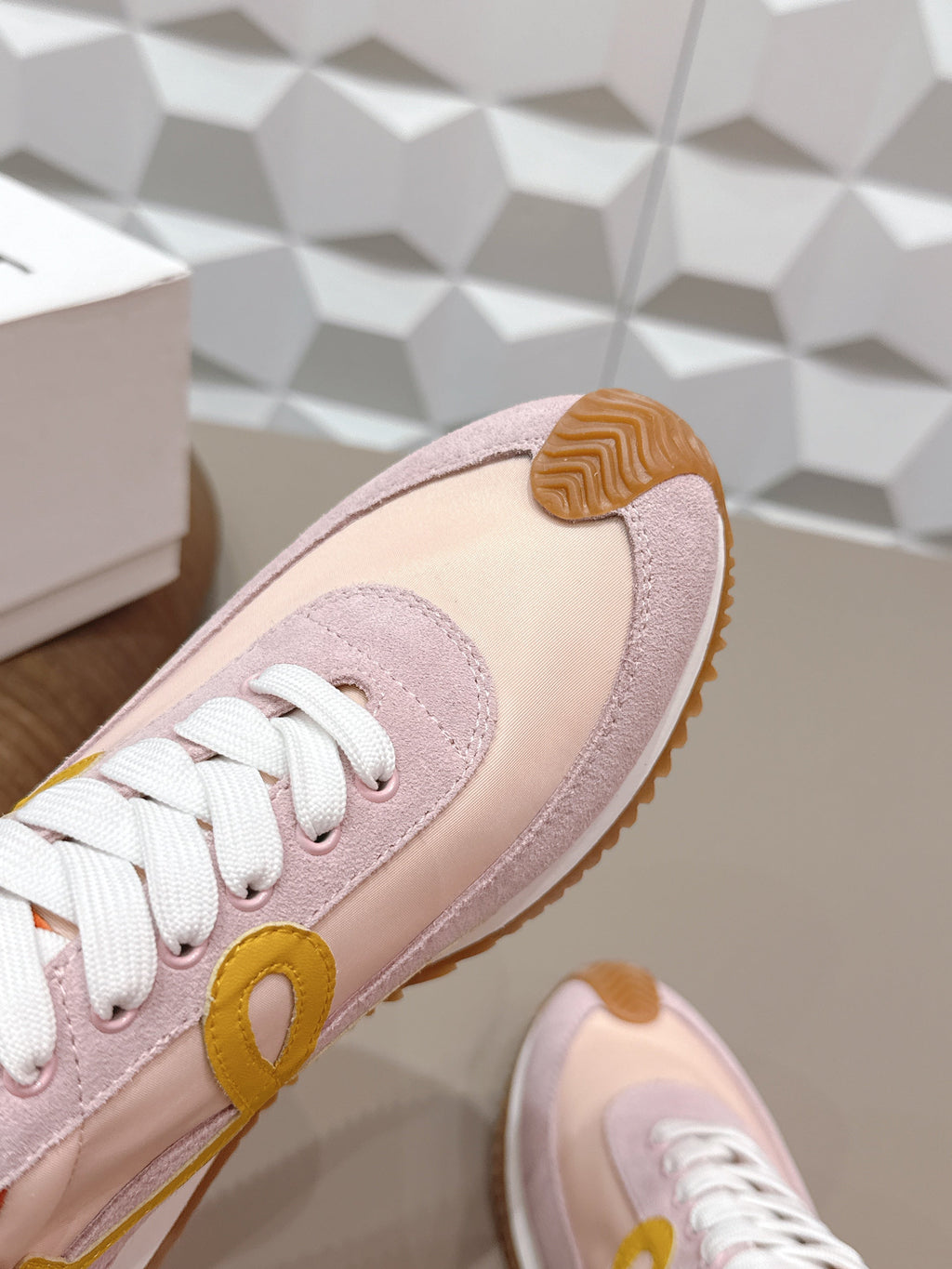 L2-Sneakers