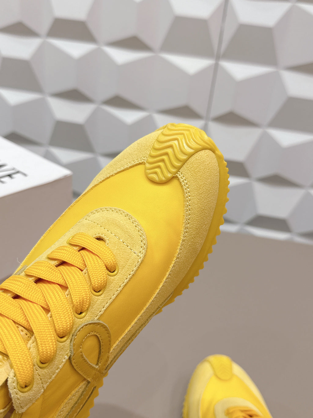 L2-Sneakers