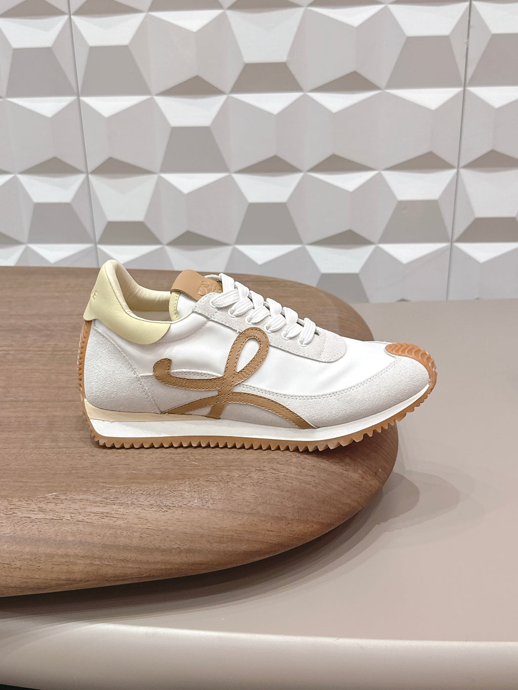 L2-Sneakers