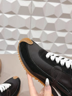 L2-Sneakers