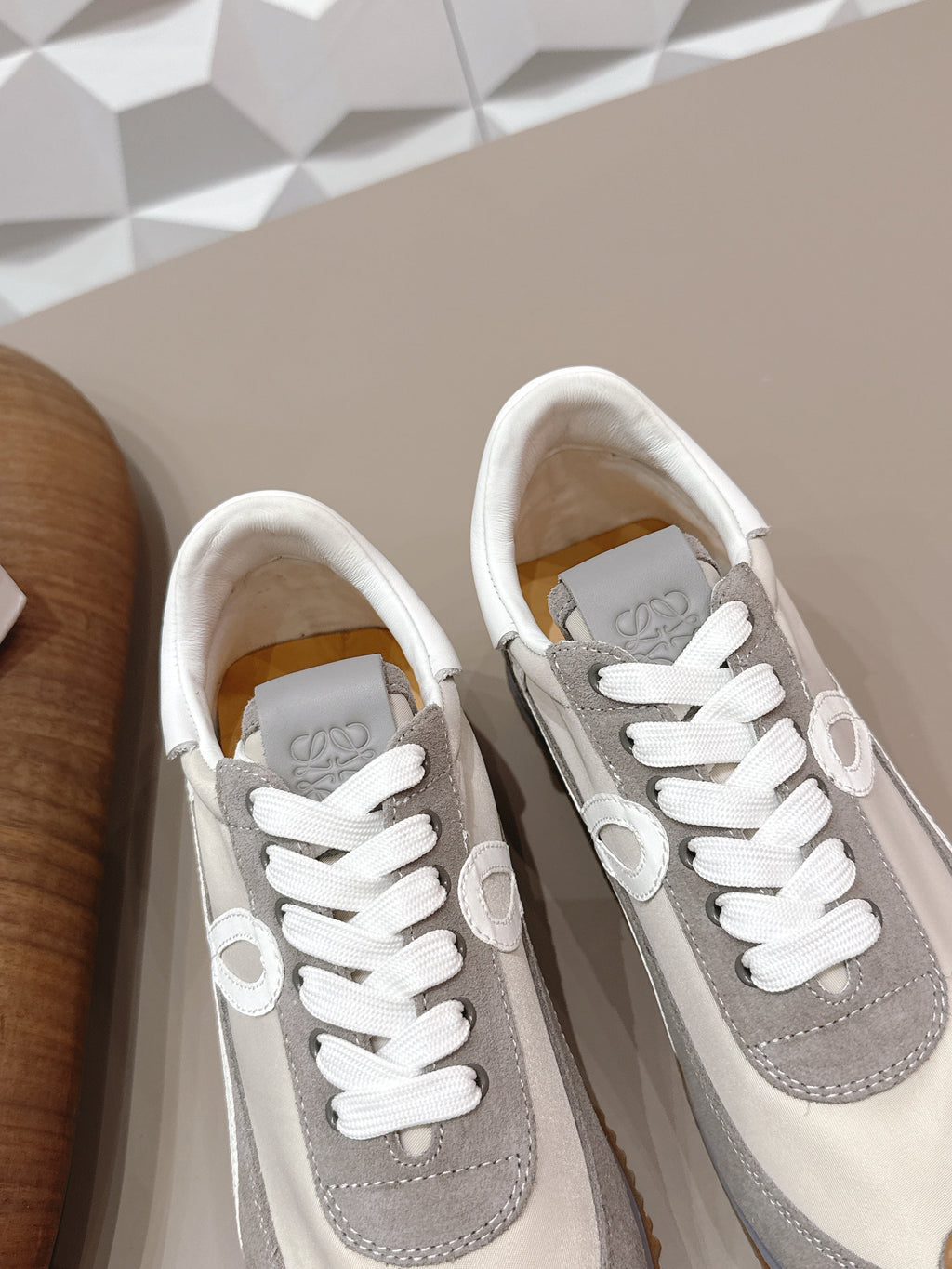 L2-Sneakers