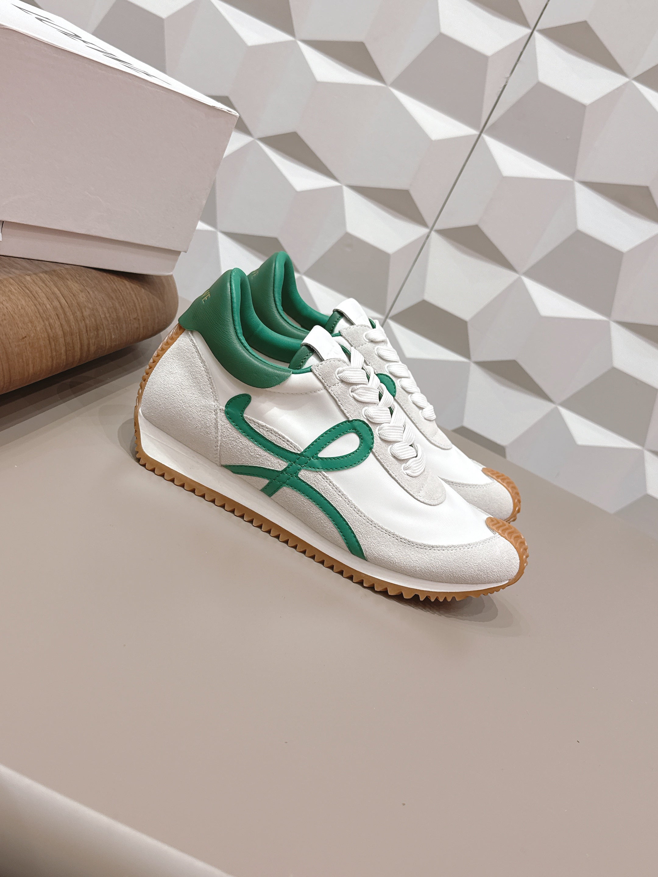 L2-Sneakers